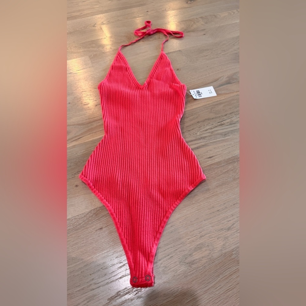 Abercrombie & Fitch elevated knit coral pink size small NWT